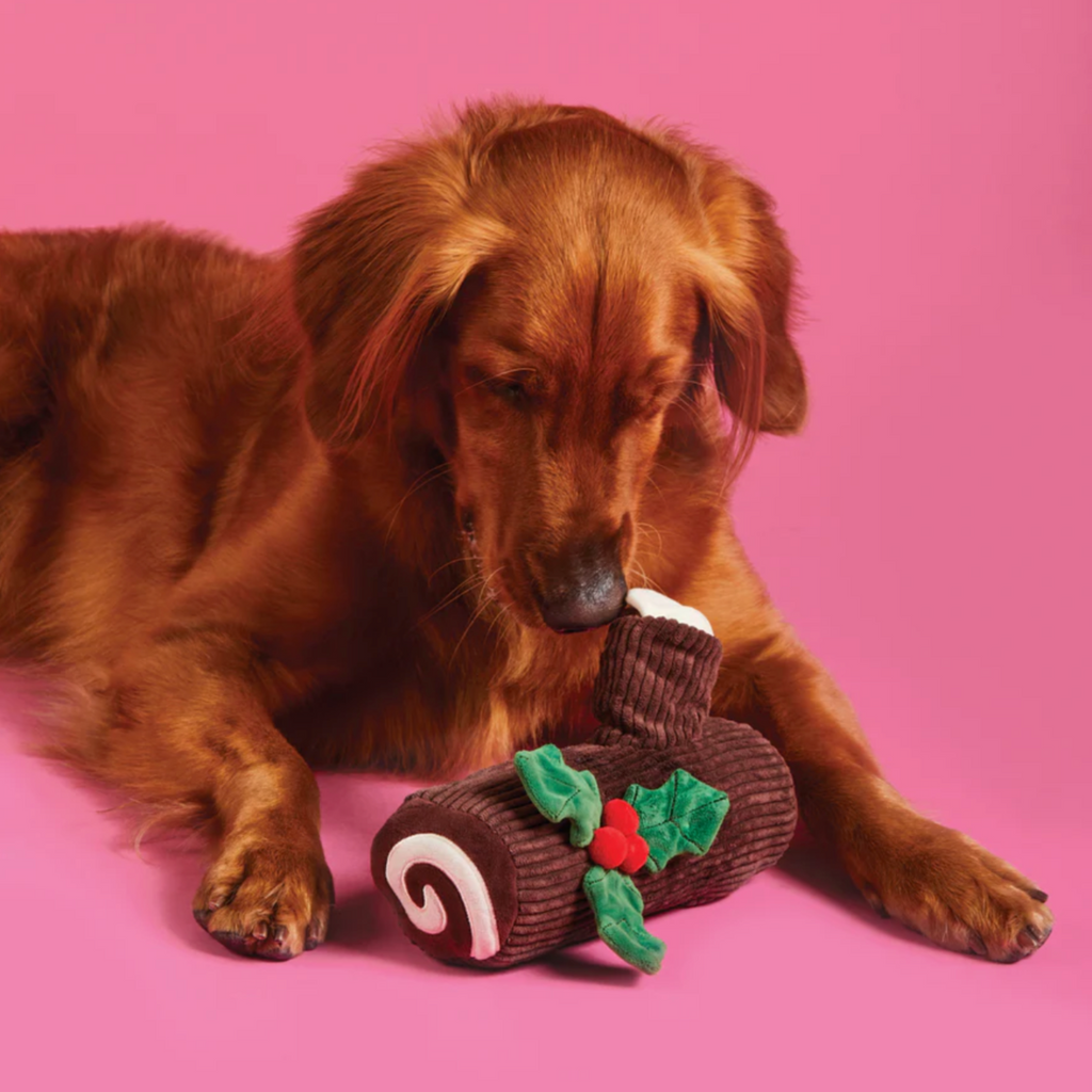 The Foggy Dog | Yule Log Interactive Snuffle Dog Toy